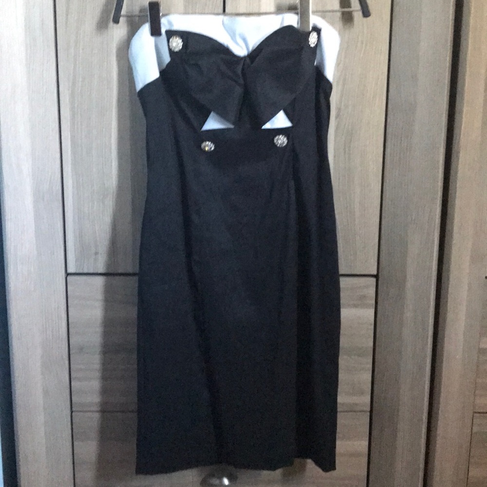 Women’s dress